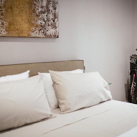 Calefati Suite 54 Бари Экстерьер фото